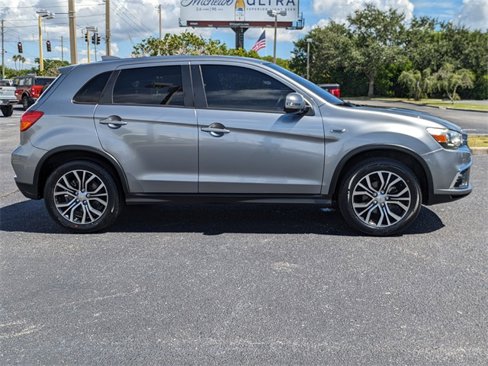 Used 2018 Mitsubishi Outlander Sport ES image 4