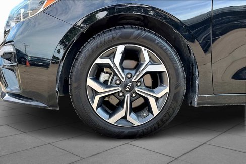 Certified 2020 Kia Forte LXS image 9