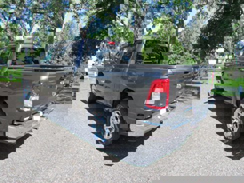 Used 2024 RAM 1500 Big Horn image 8