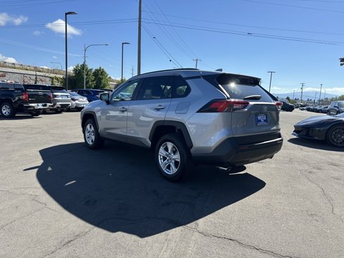 Used 2020 Toyota RAV4 XLE image 4