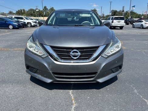 Used 2018 Nissan Altima 2.5 S w/ S Convenience Package image 7