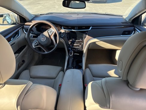 Used 2013 Cadillac XTS Luxury w/ Driver Awareness Package image 11