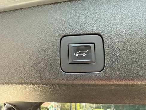 Used 2022 Buick Encore GX Select w/ Sport Touring Package image 31