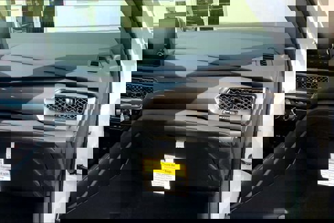 New 2025 Acura Integra image 15