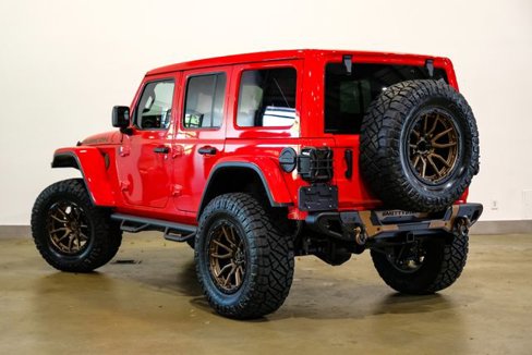 Used 2024 Jeep Wrangler Unlimited Rubicon w/ Technology Group image 42