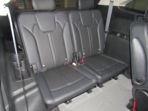 Used 2024 Kia Sorento EX w/ Panoramic Sunroof Package image 24