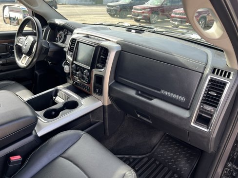 Used 2016 RAM 1500 Laramie w/ Convenience Group image 11
