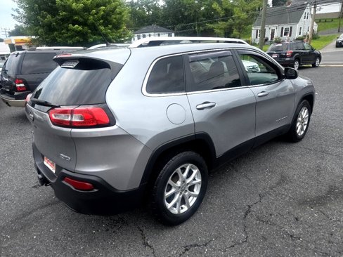 Used 2015 Jeep Cherokee Latitude image 14