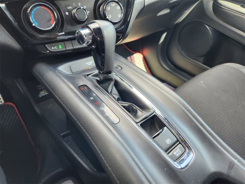 Certified 2022 Honda HR-V Sport image 16
