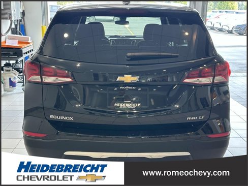 Used 2022 Chevrolet Equinox LT image 4