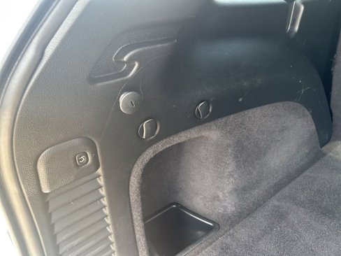 Used 2020 Jeep Grand Cherokee Limited image 31