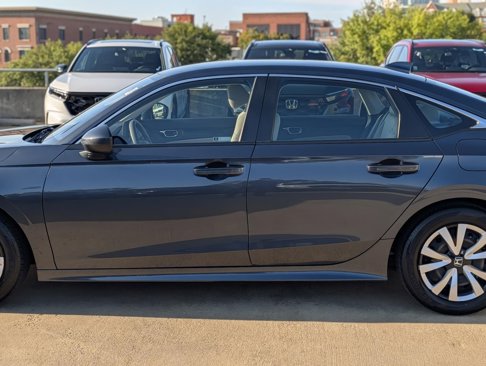 Used 2022 Honda Civic LX image 4