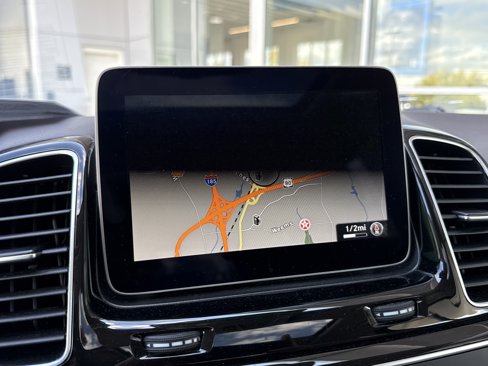 Used 2018 Mercedes-Benz GLE 350 image 32