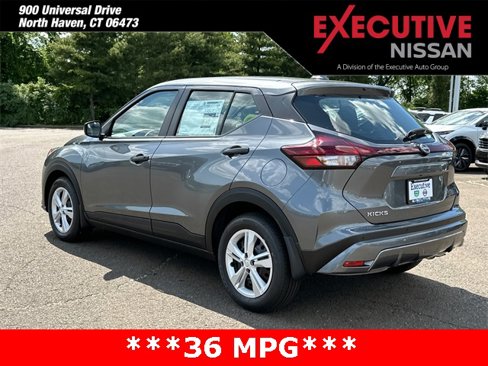 New 2025 Nissan Kicks Play S image 4