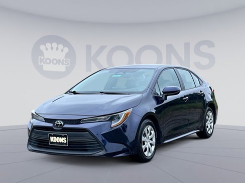 Used 2024 Toyota Corolla LE image 1