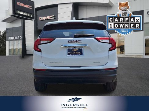 Used 2024 GMC Terrain SLE image 7