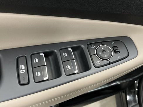 Used 2022 Hyundai Santa Fe SEL w/ Convenience + Premium Package image 32