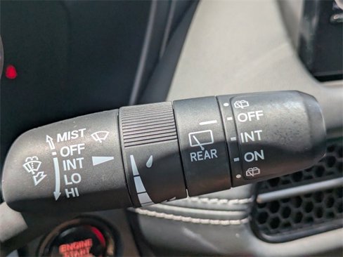 Used 2023 Honda HR-V EX-L image 26