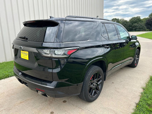 Used 2020 Chevrolet Traverse Premier w/ Redline Edition image 3