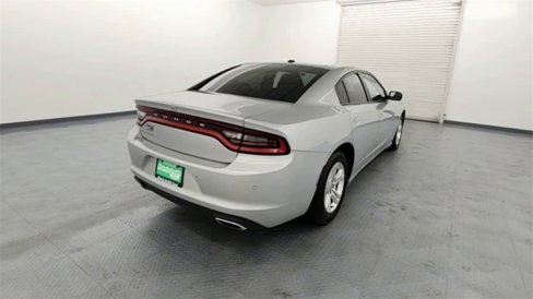 Used 2020 Dodge Charger SXT image 8