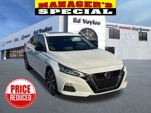 Used 2019 Nissan Altima 2.5 SR w/ SR Premium Package image 1