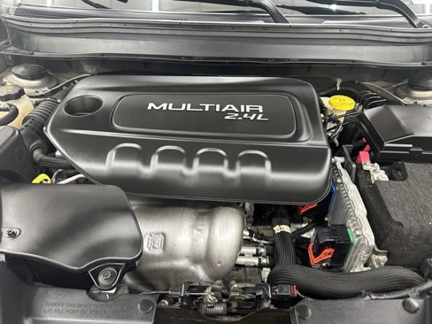 Used 2016 Jeep Cherokee Limited image 34
