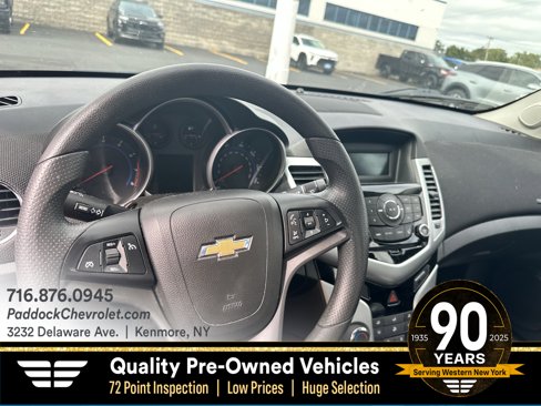 Used 2015 Chevrolet Cruze LT image 1