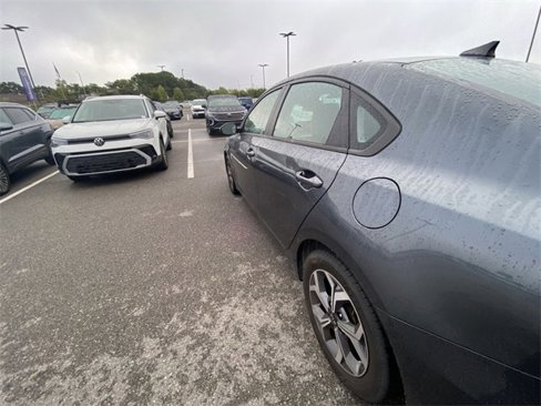 Used 2021 Kia Forte LXS image 5