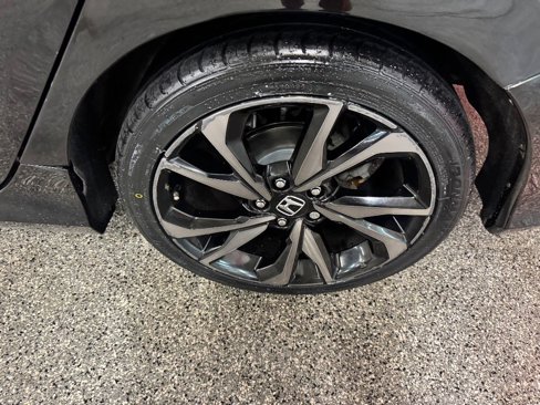 Used 2019 Honda Civic Sport image 14