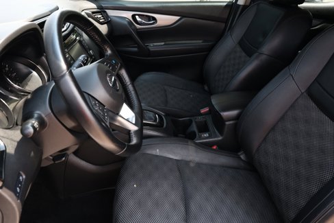 Used 2020 Nissan Rogue Sport SV w/ Technology Package image 14