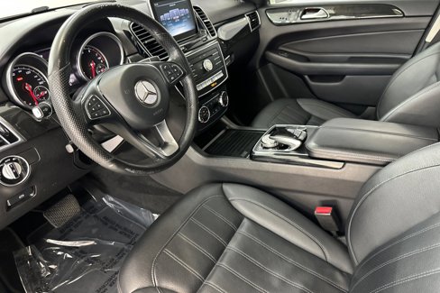 Used 2016 Mercedes-Benz GLE 350 image 4