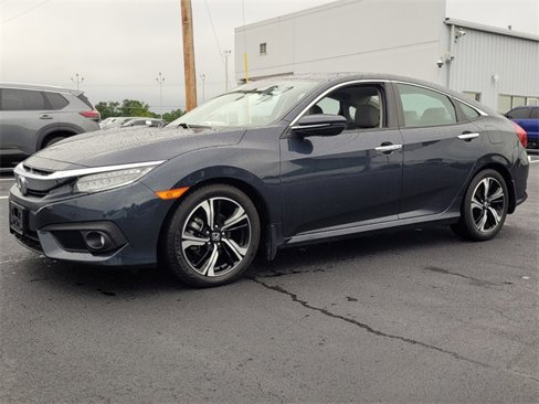 Used 2016 Honda Civic Touring image 7