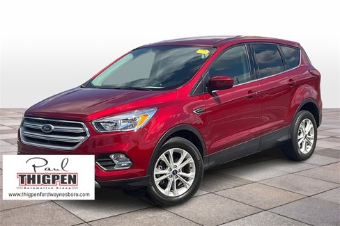 Used 2019 Ford Escape SE image 12