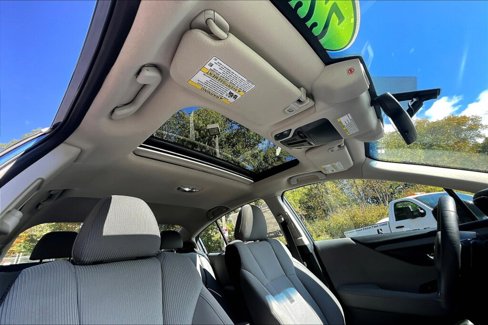 Used 2022 Subaru Legacy Premium image 12