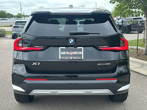 New 2025 BMW X1 xDrive28i w/ Technology Package image 7