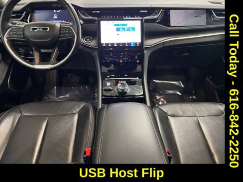Used 2022 Jeep Grand Cherokee L Limited image 15