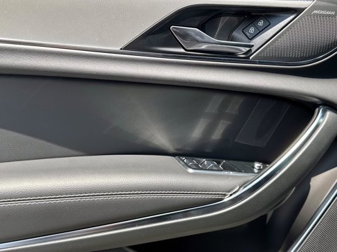 New 2024 Jaguar XF R-Dynamic SE image 17