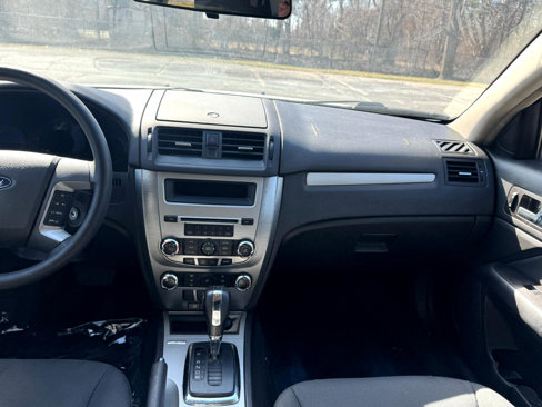 Used 2012 Ford Fusion SE image 40