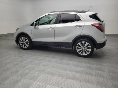 Used 2018 Buick Encore Preferred image 3