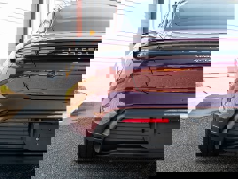 Certified 2022 Porsche Taycan 4S image 14