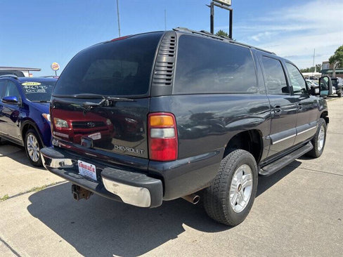 Used 2003 Chevrolet Suburban LT w/ LT Preferred Equipment Group image 5
