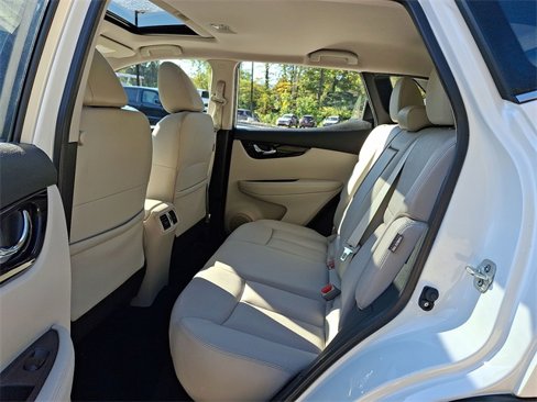 Certified 2022 Nissan Rogue Sport SL w/ Premium Package image 20