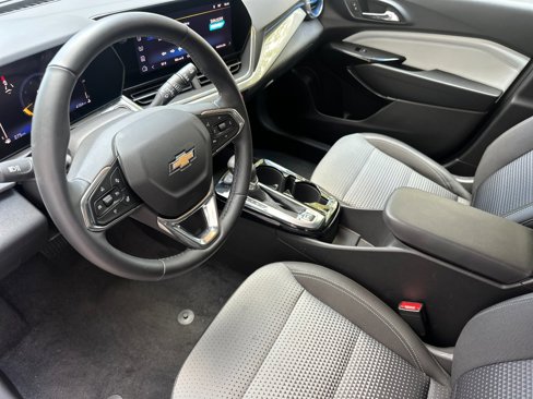 Used 2024 Chevrolet Trax LT w/ Driver Confidence Package image 10