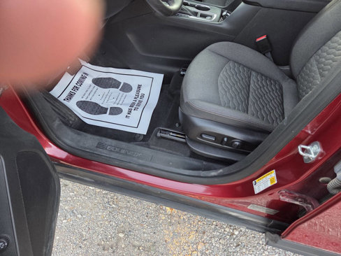 Used 2018 Chevrolet Equinox LT image 11