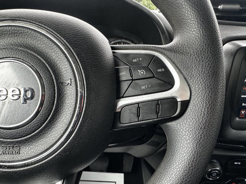 Used 2019 Jeep Renegade Sport w/ UConnect 7.0 Group image 26