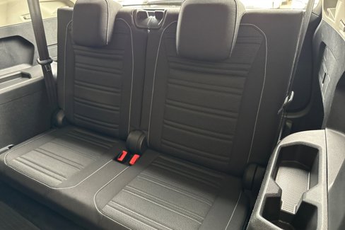 Used 2022 Volkswagen Tiguan S image 15