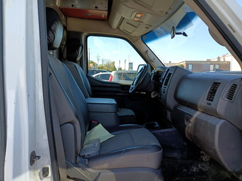 Used 2018 Nissan NV 3500 SL w/ Navigation Package image 12