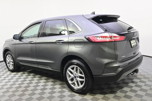 Used 2021 Ford Edge SEL w/ Convenience Package image 3