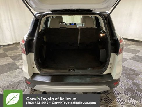 Used 2017 Ford Escape SE image 16