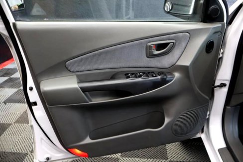 Used 2008 Hyundai Tucson GLS image 12